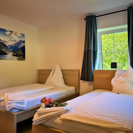 Gaestehaus Kirmerschneiderhof Bei Erding شقة